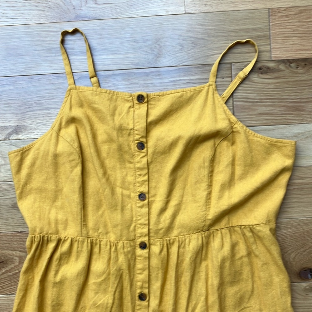Old Navy Mustard Button-Front Sleeveless Midi Dress - Picture 3 of 6